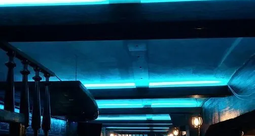 Декоративная подсветка в баре